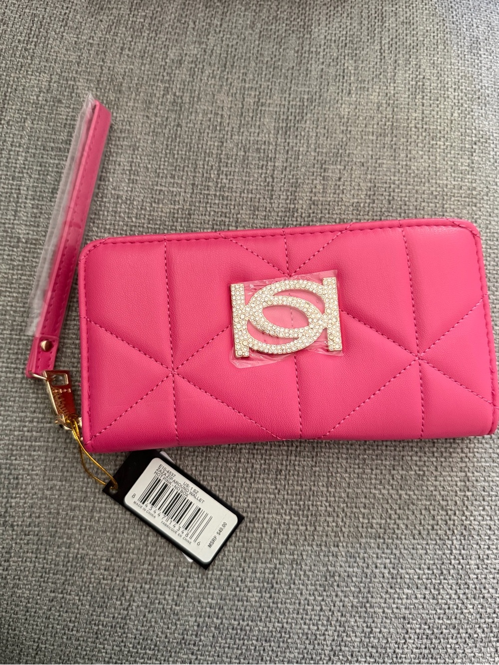 Bebe Zara Zip Around Wristlet Wallet in Hot Pink Brand New with Tags MSRP $49